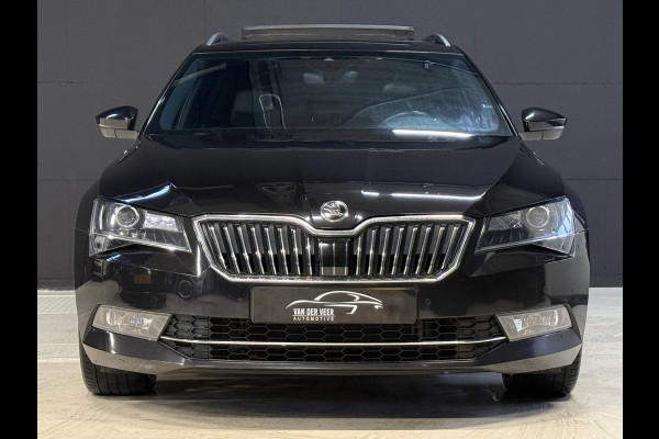 Škoda Superb Combi 2.0 TDI 190PK 4x4 Laurin & Klement Business | Panoramadak | Leder | Trekhaak | Canton | Adaptive cruise