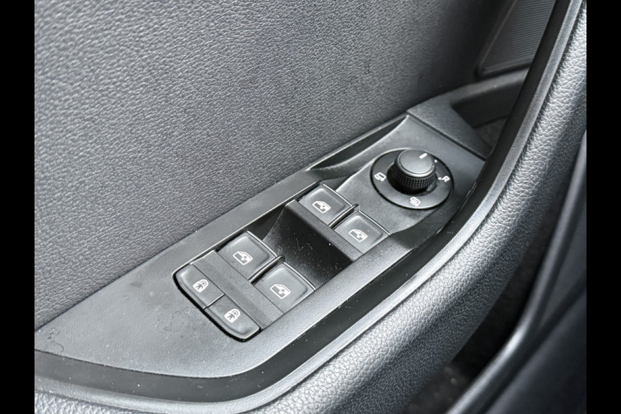 Škoda Superb Combi 2.0 TDI 190PK 4x4 Laurin & Klement Business | Panoramadak | Leder | Trekhaak | Canton | Adaptive cruise