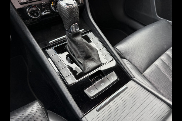 Škoda Superb Combi 2.0 TDI 190PK 4x4 Laurin & Klement Business | Panoramadak | Leder | Trekhaak | Canton | Adaptive cruise