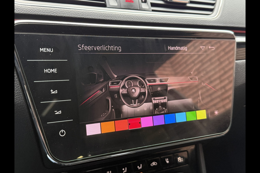 Škoda Superb Combi 2.0 TDI 190PK 4x4 Laurin & Klement Business | Panoramadak | Leder | Trekhaak | Canton | Adaptive cruise