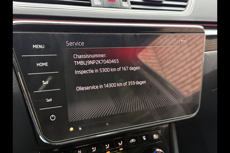 Škoda Superb Combi 2.0 TDI 190PK 4x4 Laurin & Klement Business | Panoramadak | Leder | Trekhaak | Canton | Adaptive cruise