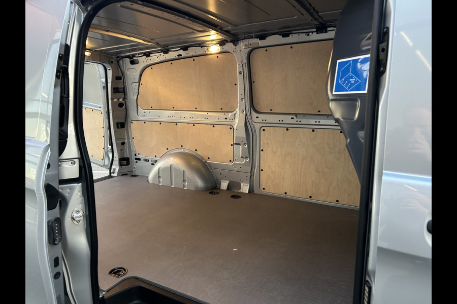 Mercedes-Benz Vito 119 CDI L3 LED / MBUX / Camera / Parkeersensoren / Navigatie / Cruise control / Airco / 270 Graden achterdeuren
