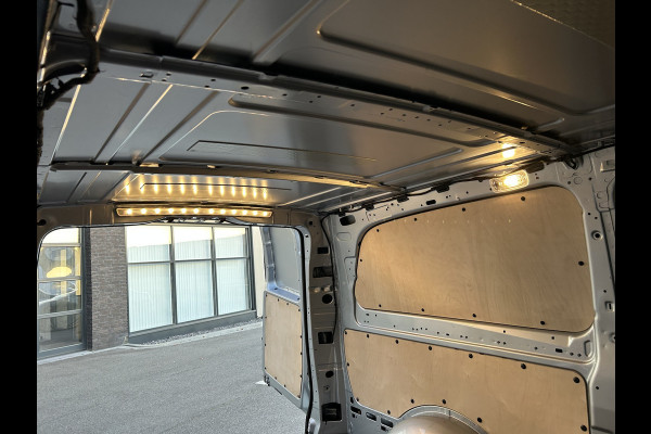 Mercedes-Benz Vito 119 CDI L3 LED / MBUX / Camera / Parkeersensoren / Navigatie / Cruise control / Airco / 270 Graden achterdeuren