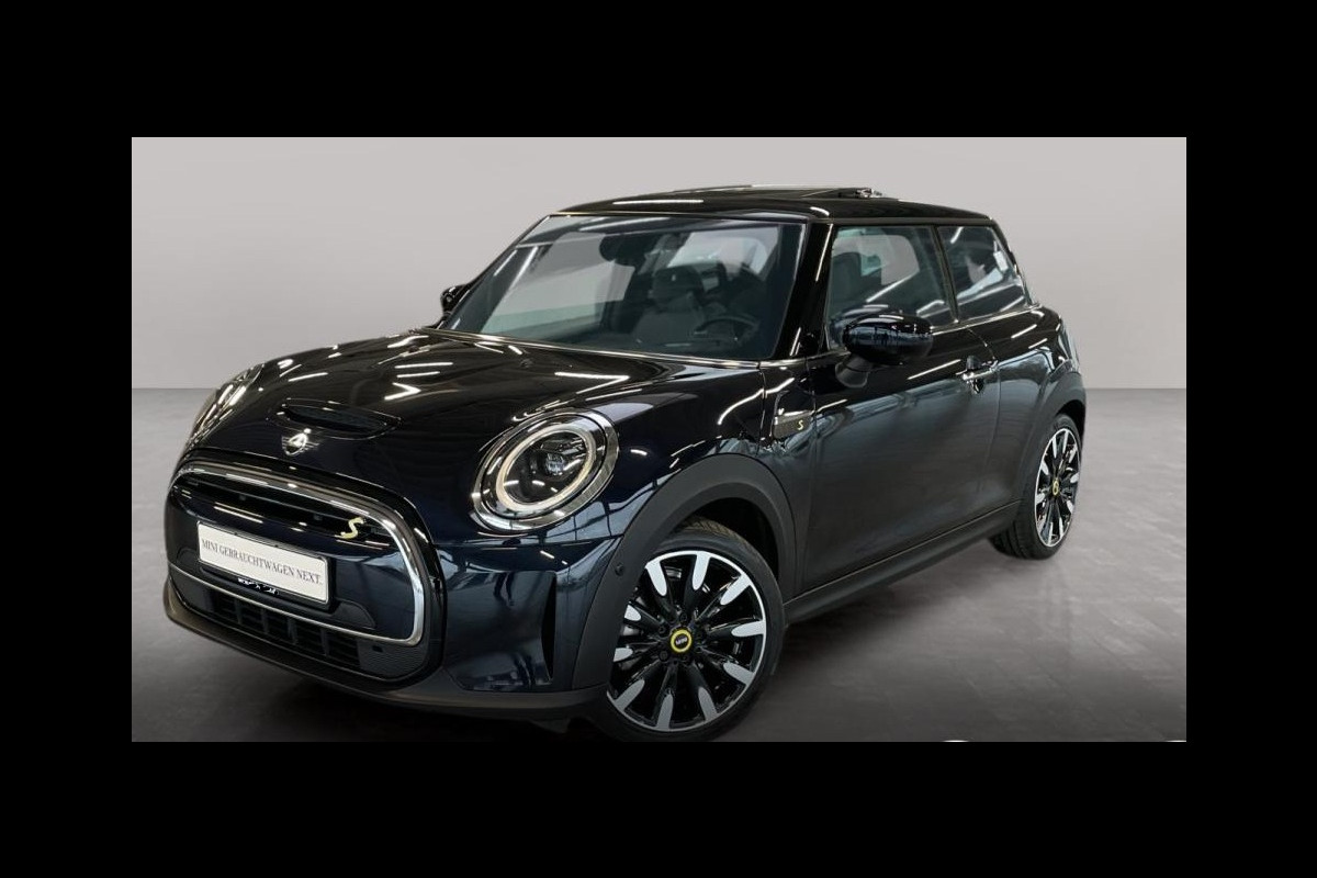 MINI Cooper SE Classic 33 kWh Head-Up Harman/Kardon Panoramadak . Neem contact op en we maken een afspraak!