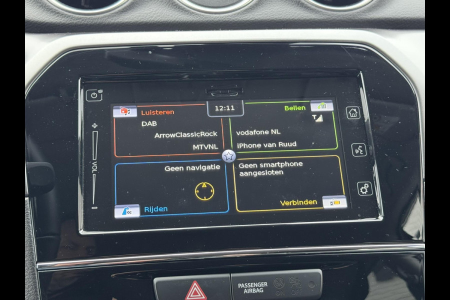Suzuki Vitara 1.5 Hybrid Select Fabrieksgarantie Adaptive cruise Climate control Navigatie Stoelverwarming Achteruitrijcamera