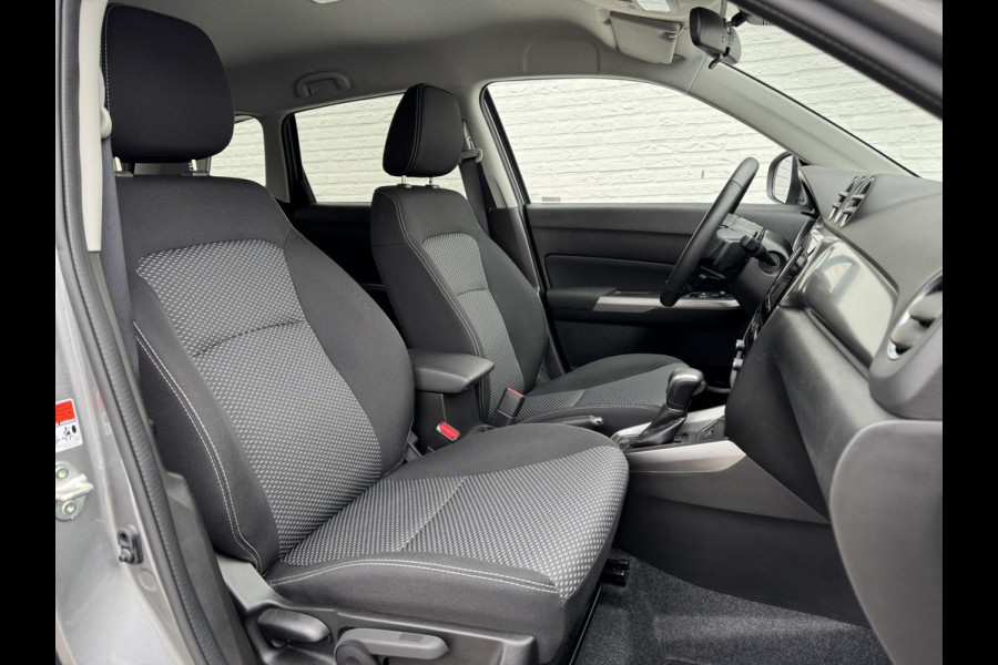 Suzuki Vitara 1.5 Hybrid Select Fabrieksgarantie Adaptive cruise Climate control Navigatie Stoelverwarming Achteruitrijcamera