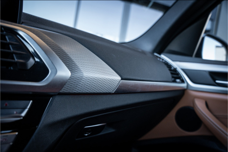 BMW X3 M40i xDrive High Executive - Panorama | Memory | 360 Camera | HUD | ACC