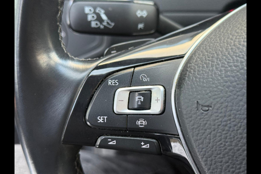 Volkswagen Golf 2.0 TDI Highline | Airco | Cruise | Trekhaak