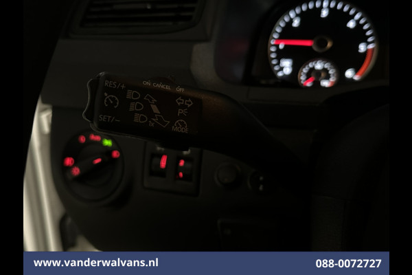 Volkswagen Caddy 2.0 TDI L1H1 Euro6 Airco | Camera | Cruisecontrol | Trekhaak Verwarmde Voorruit, Zijdeur, Parkeersensoren