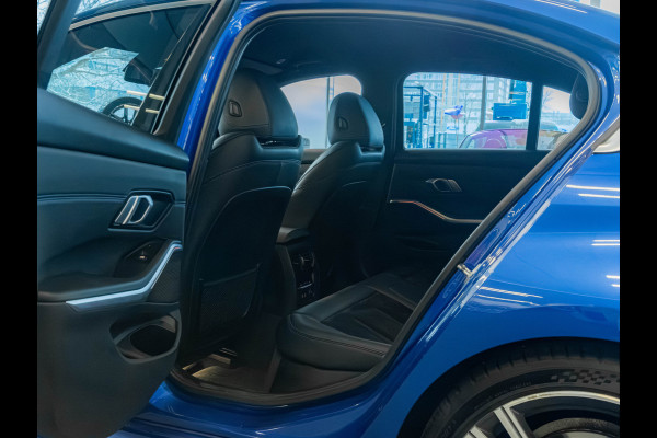 BMW 3-serie 320i M-Sport - Camera - Hifi - 19 inch - Live Cockpit Prof