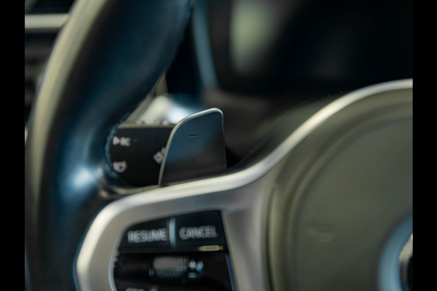 BMW 3-serie 320i M-Sport - Camera - Hifi - 19 inch - Live Cockpit Prof