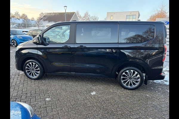 Ford Transit Custom Tourneo 340 2.5 PHEV L1H1 Titanium X | SCI | 233pk | Ergonomische Lederen Stoelen | Elektrische schuifdeuren links en rechts | Prijs is incl. BTW/BPM | Stuur/Stoelverwarming | Trekhaak Wegklapbaar | B&O Play | Verlengde Fabrieksgarantie tot 05-2029