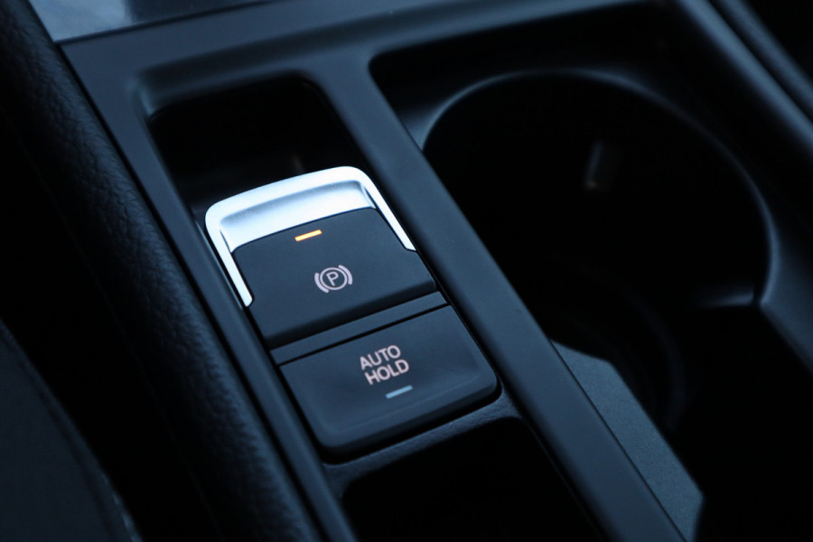 Volkswagen Golf 1.0 TSI Comfortline Business | Camera | Carplay | ACC |