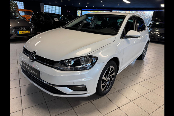 Volkswagen Golf 1.0 TSI Comfortline 85 KW 6 bak Navigatie Cruise control