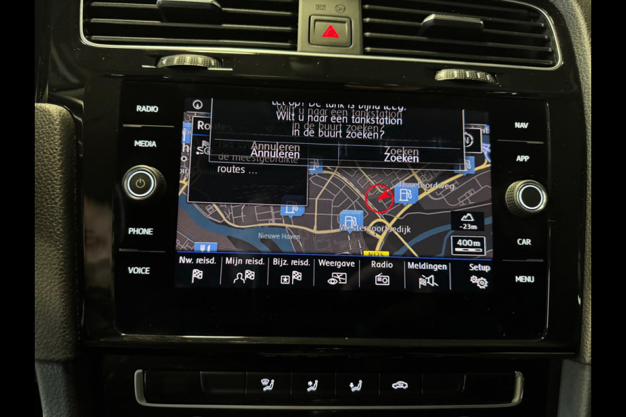 Volkswagen Golf 1.0 TSI Comfortline 85 KW 6 bak Navigatie Cruise control