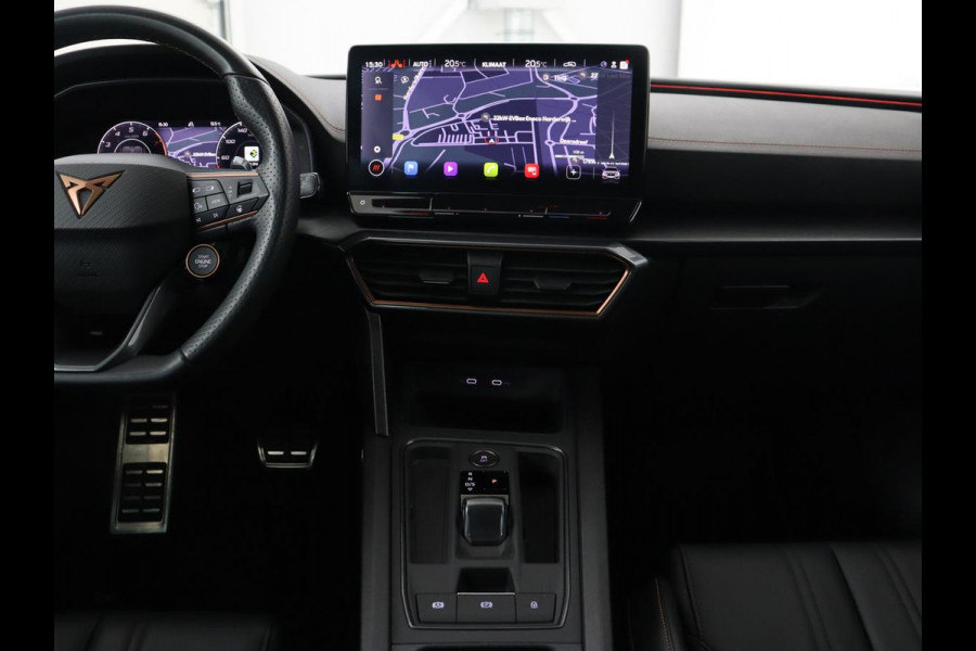 CUPRA Leon 2.0 TSI Cup 4-DRIVE | 310pk | Trekhaak | Stoel & stuurverwarming | Carplay | Leder | Adaptive cruise | 19'' | CUP Sportstoelen | Navigatie | Full LED | Beats Pack | Keyless | Sfeerverlichting