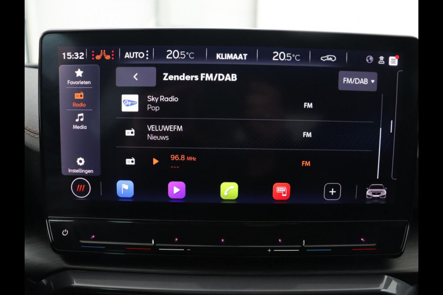 CUPRA Leon 2.0 TSI Cup 4-DRIVE | 310pk | Trekhaak | Stoel & stuurverwarming | Carplay | Leder | Adaptive cruise | 19'' | CUP Sportstoelen | Navigatie | Full LED | Beats Pack | Keyless | Sfeerverlichting