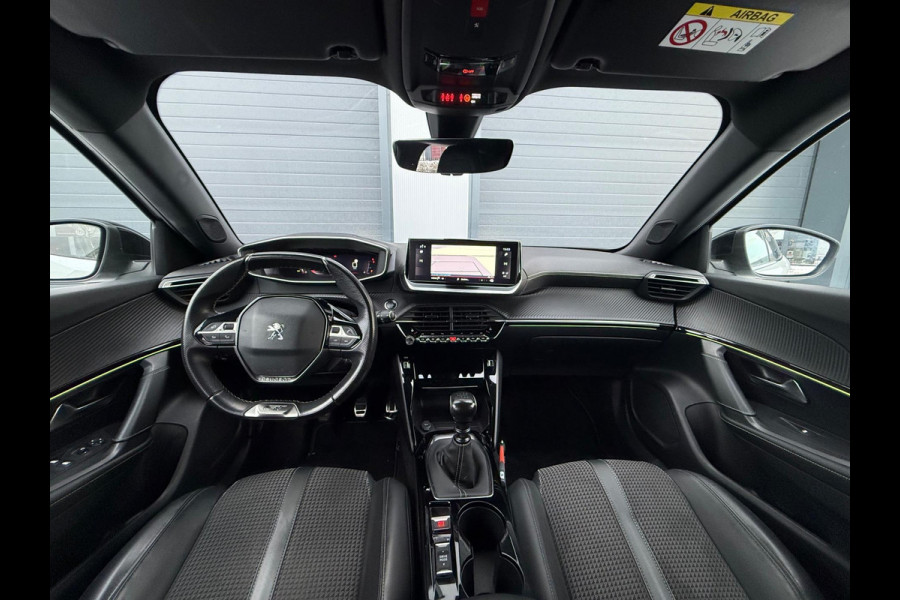 Peugeot 2008 1.2 PureTech GT-Line / 2020 / CAM / 3D COCKPIT