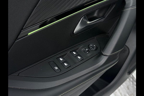 Peugeot 2008 1.2 PureTech GT-Line / 2020 / CAM / 3D COCKPIT