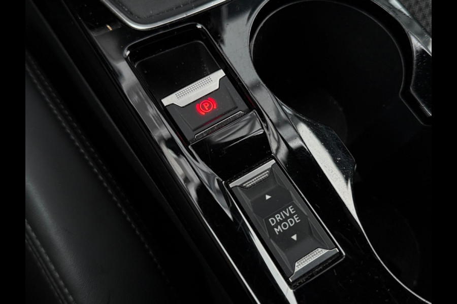 Peugeot 2008 1.2 PureTech GT-Line / 2020 / CAM / 3D COCKPIT