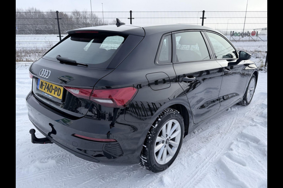 Audi A3 Sportback 30 TFSI Pro Line | 1e eigenaar | Trekhaak | Carplay | Stoelverwarming | Camera |