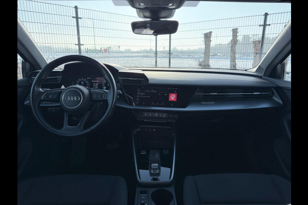 Audi A3 Sportback 30 TFSI Pro Line | 1e eigenaar | Trekhaak | Carplay | Stoelverwarming | Camera |