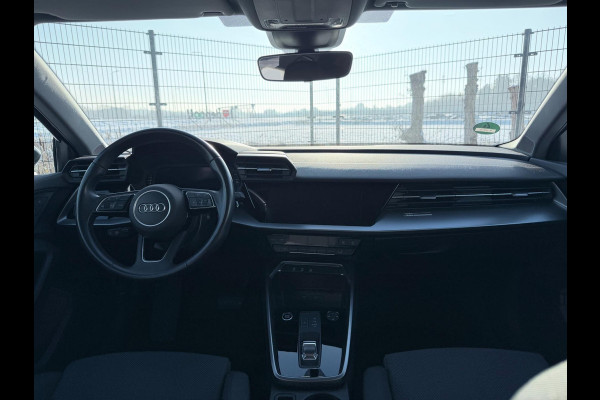 Audi A3 Sportback 30 TFSI Advanced edition | Sport Stoelen | Carplay | PDC | 1e Eigenaar