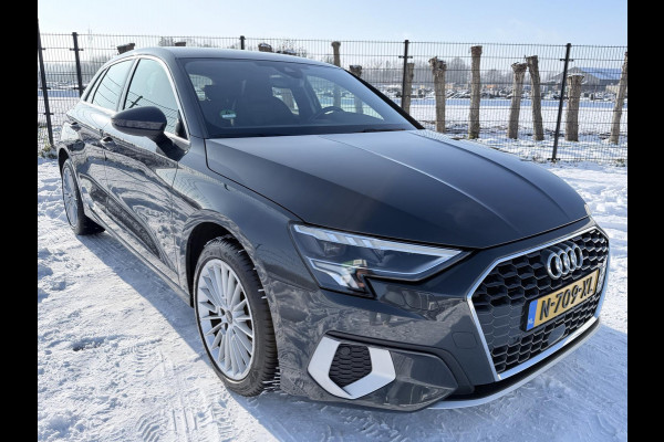 Audi A3 Sportback 30 TFSI Advanced edition | Sport Stoelen | Carplay | PDC | 1e Eigenaar