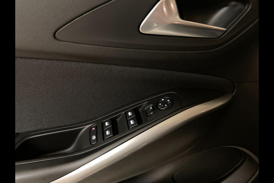 Opel Grandland X 1.2 Turbo Edition 2020 AIRCO NAVI CRUISE BLUETOOTH VELGEN PRIVACYGLAS NIEUWSTAAT