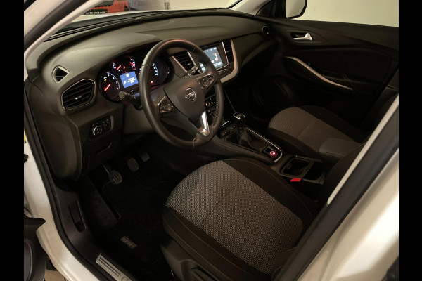 Opel Grandland X 1.2 Turbo Edition 2020 AIRCO NAVI CRUISE BLUETOOTH VELGEN PRIVACYGLAS NIEUWSTAAT