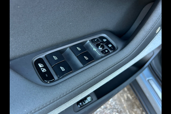 Polestar 2 Long Range Dual Motor Launch Edition 78kWh 93% SOH Pano AWD Thunder Grey NL-Auto 1e EIG Rijklaarprijs!