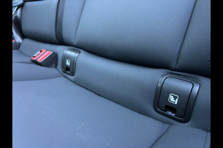 Polestar 2 Long Range Dual Motor Launch Edition 78kWh 93% SOH Pano AWD Thunder Grey NL-Auto 1e EIG Rijklaarprijs!