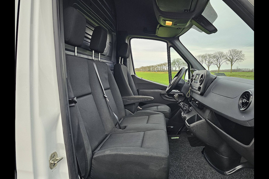 Mercedes-Benz Sprinter 316 2.2 CDI L3H2 EURO VI-D Mbux Camera Navi Airco Euro6 163 PK!