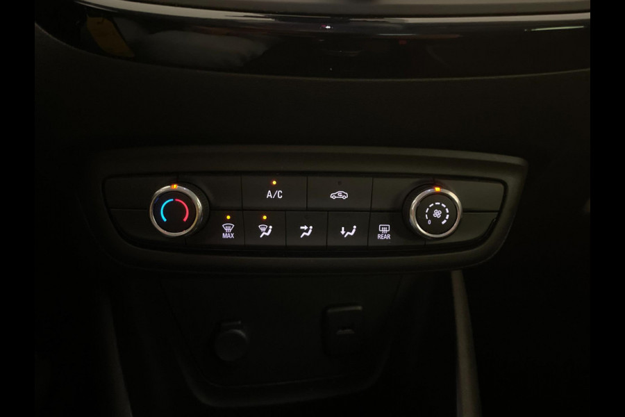 Opel Crossland X 1.2 120 Jaar Edition AIRCO NAVI VIA APP ELEK RAMEN CENT VERG VELGEN PRIVACYGLAS ZEER NETTE AUTO