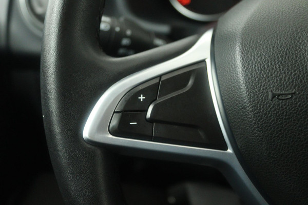 Dacia Sandero 0.9 TCe Laureate (TREKHAAK, PARKEERSENSOREN, AIRCO, RADIO)