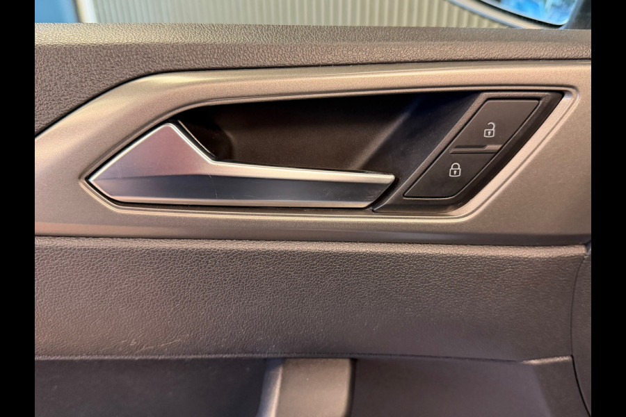 Volkswagen Polo 1.0 TSI Comfortline Business DSG APPLE CARPLAY CRUISE CONTROL AIRCO USB START/STOP