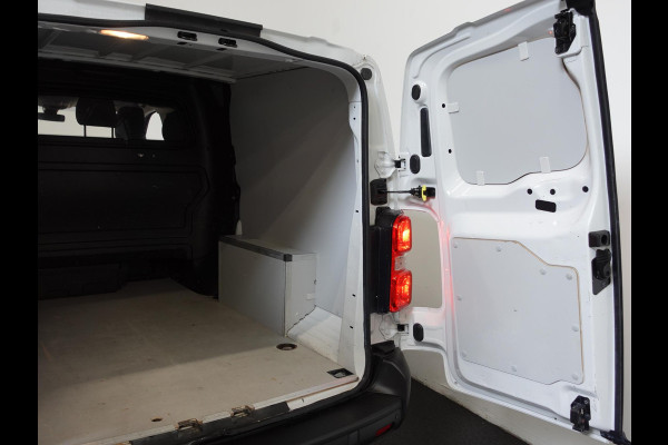 Opel Vivaro 2.0 CDTI L3H1 Dubbele Cabine Edition Airco Navigatie Parkeersensoren Trekhaak