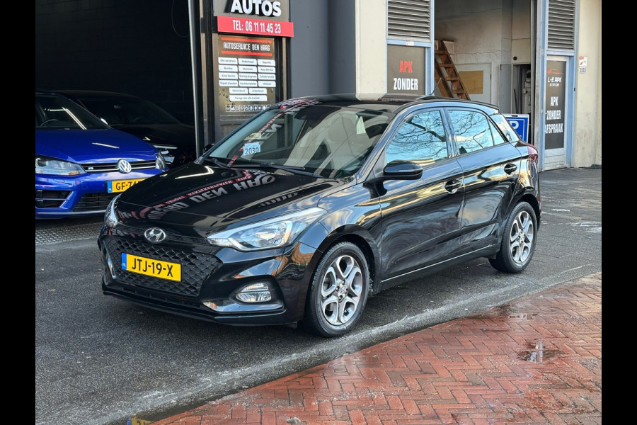 Hyundai i20 1.0 T-GDI Premium Aut Airco Stoel/Stuurverwarming PDC
