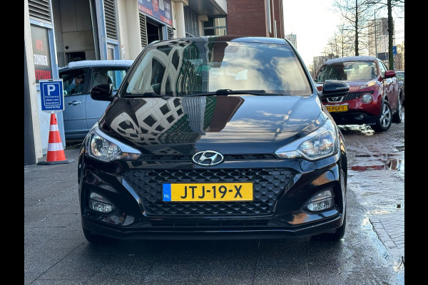 Hyundai i20 1.0 T-GDI Premium Aut Airco Stoel/Stuurverwarming PDC