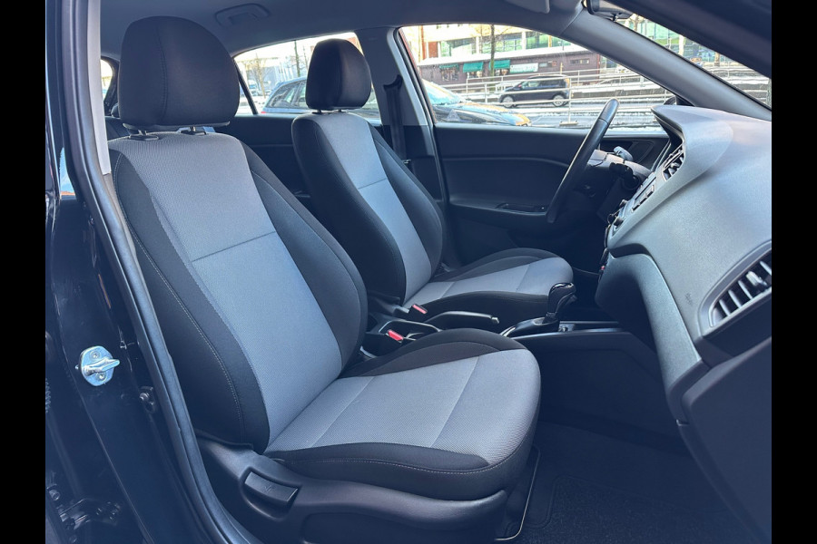 Hyundai i20 1.0 T-GDI Premium Aut Airco Stoel/Stuurverwarming PDC