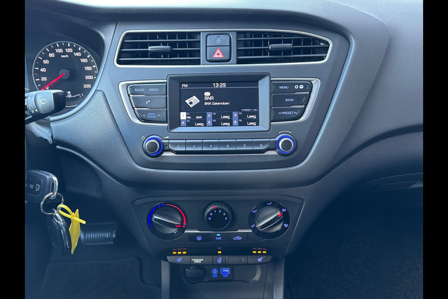 Hyundai i20 1.0 T-GDI Premium Aut Airco Stoel/Stuurverwarming PDC
