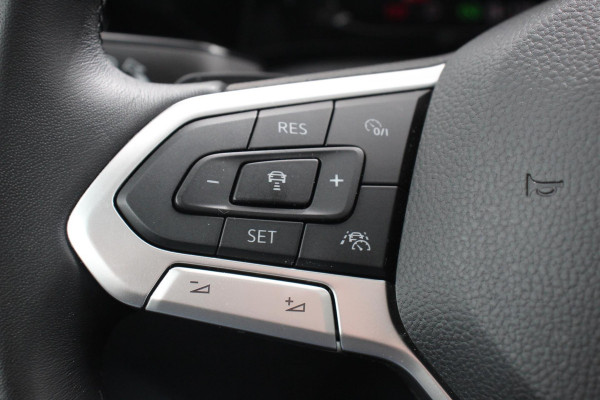 Volkswagen Golf 1.5 eTSI DSG Style 150Pk | Panoramadak | Navigatie | Digitale Cockpit | Adaptive Cruise Control | Lane/Side/Travel Assist | LED Matrix | Camera |