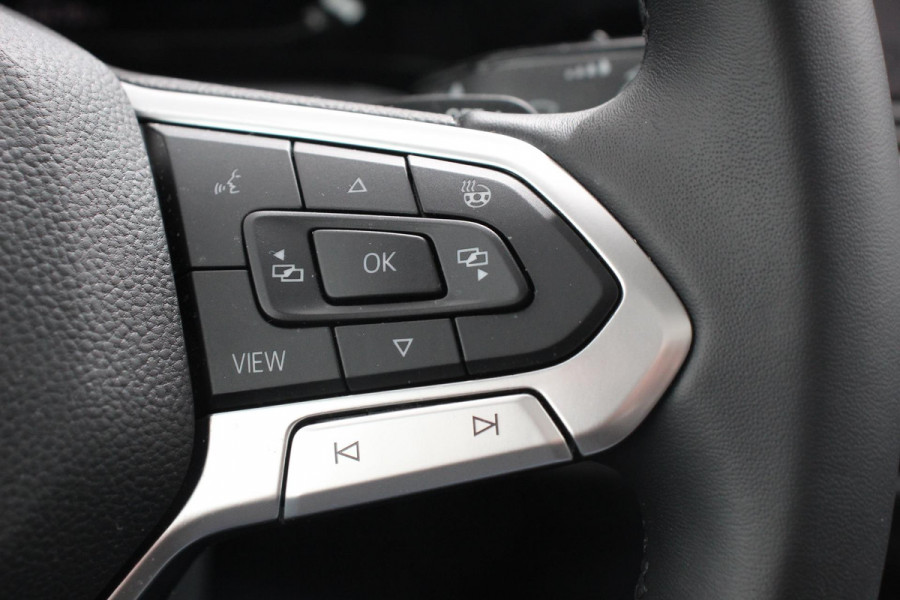 Volkswagen Golf 1.5 eTSI DSG Style 150Pk | Panoramadak | Navigatie | Digitale Cockpit | Adaptive Cruise Control | Lane/Side/Travel Assist | LED Matrix | Camera |