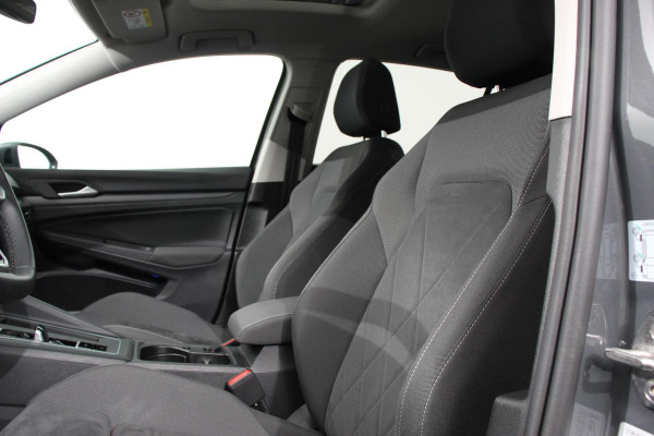 Volkswagen Golf 1.5 eTSI DSG Style 150Pk | Panoramadak | Navigatie | Digitale Cockpit | Adaptive Cruise Control | Lane/Side/Travel Assist | LED Matrix | Camera |