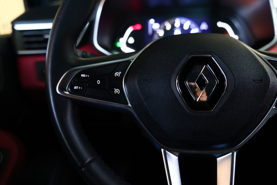 Renault Clio 1.0 TCe AUT Intens CARPLAY LEER 360CAMERA DAB STOELVW '20