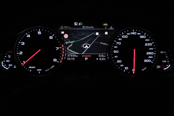 Audi A6 Avant 45 TFSI 3x S Line Competition / PANO / ACC / B&O / CAMERA / KEYLESS / STUUR+STOELVERW