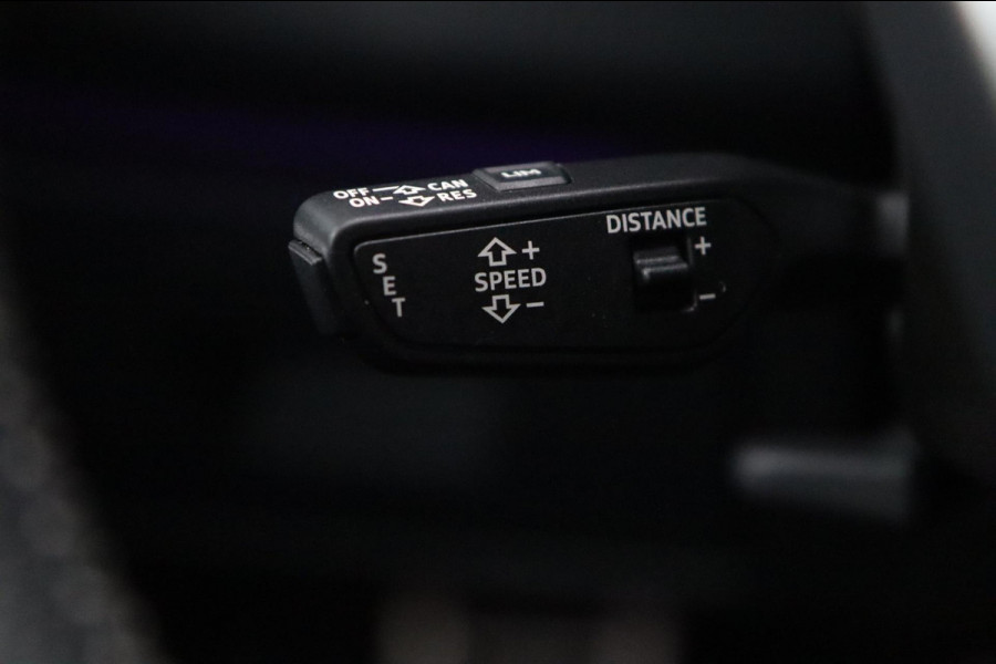 Audi A6 Avant 45 TFSI 3x S Line Competition / PANO / ACC / B&O / CAMERA / KEYLESS / STUUR+STOELVERW