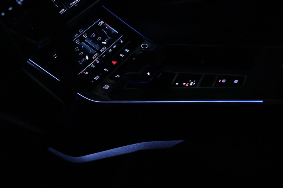 Audi A6 Avant 45 TFSI 3x S Line Competition / PANO / ACC / B&O / CAMERA / KEYLESS / STUUR+STOELVERW