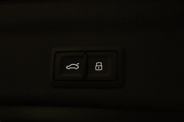 Audi A6 Avant 45 TFSI 3x S Line Competition / PANO / ACC / B&O / CAMERA / KEYLESS / STUUR+STOELVERW