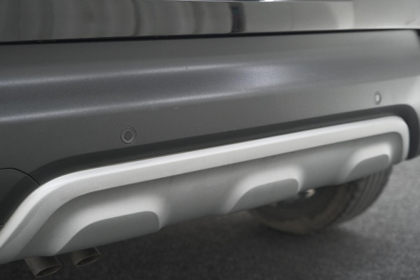 Renault Captur TCe 130 Intens | Camera | Navigatie | Parkeersensoren | Climate Control